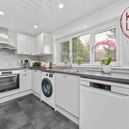 West End House By Klass Living בלשיל מראה חיצוני תמונה