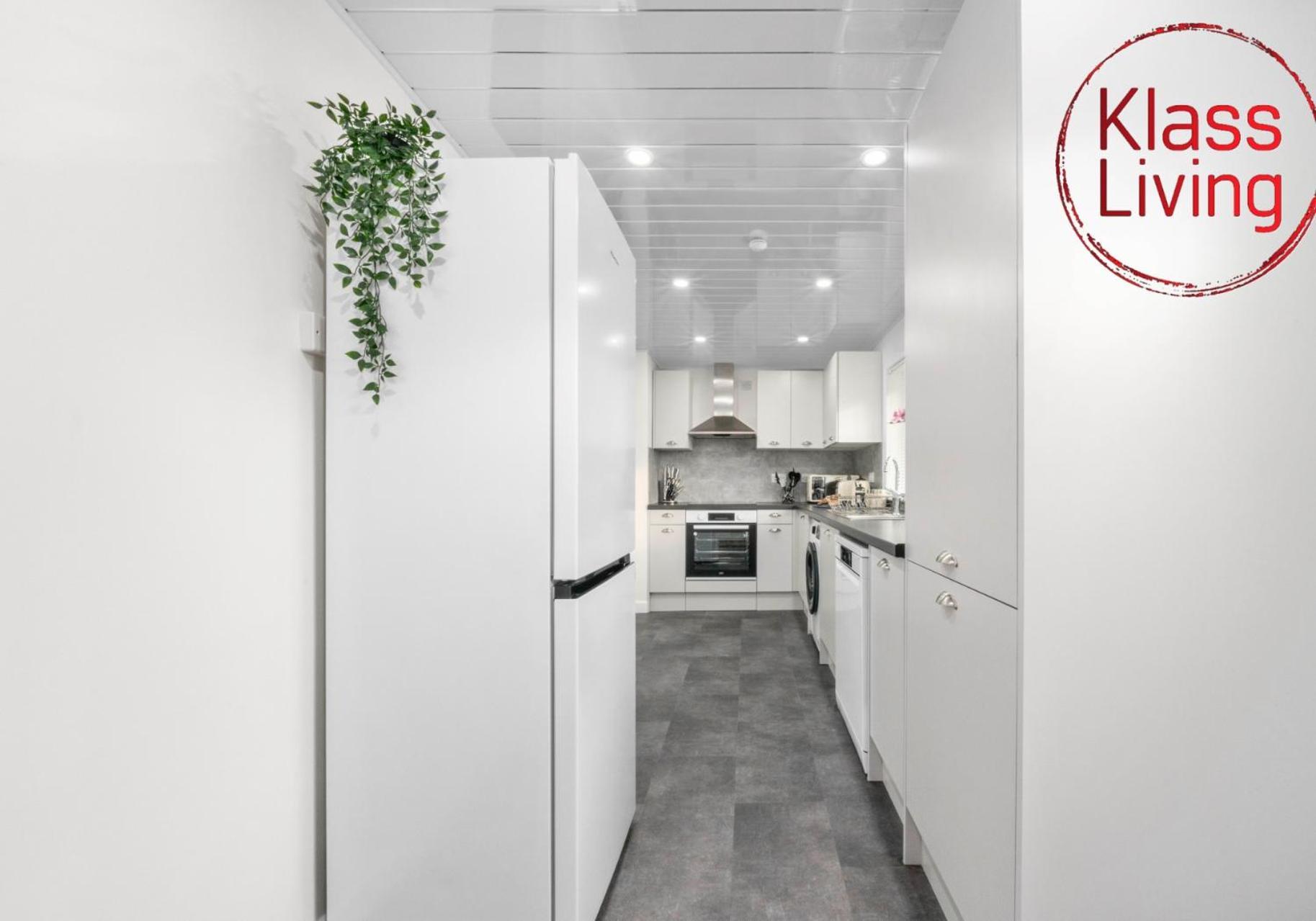West End House By Klass Living בלשיל מראה חיצוני תמונה